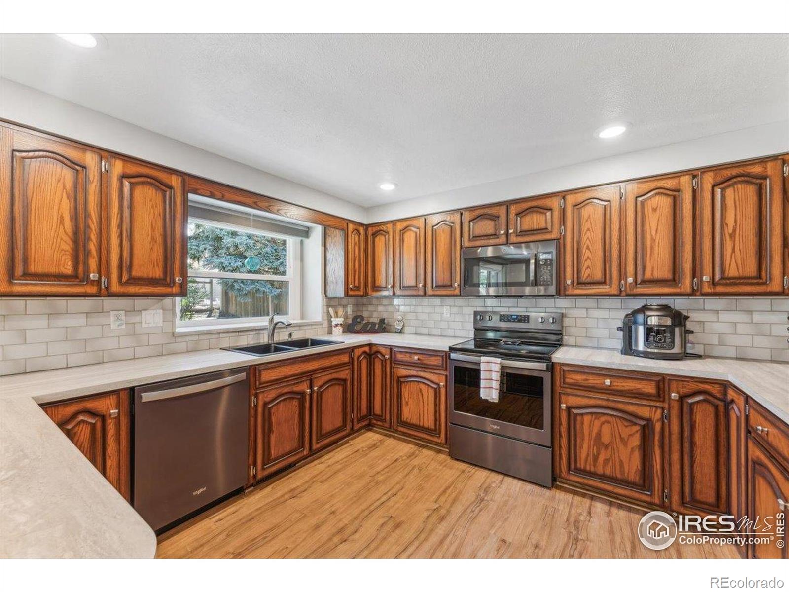 MLS Image #12 for 4880  filbert drive,loveland, Colorado