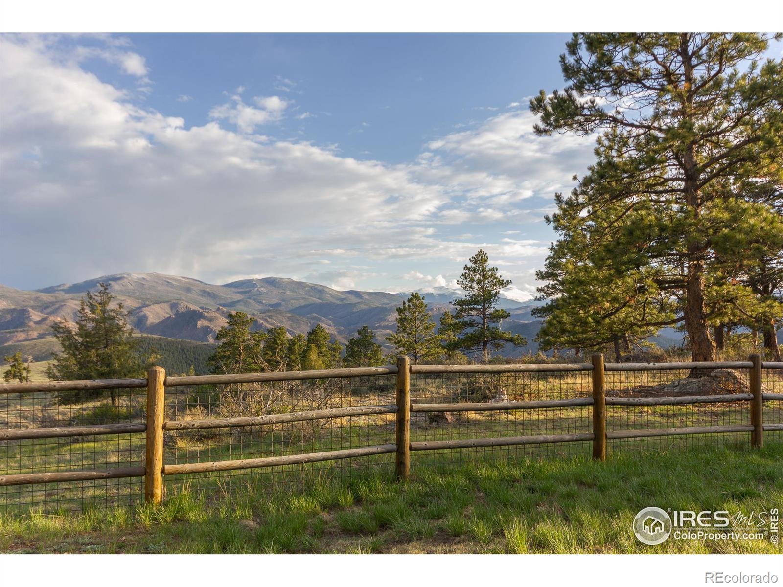 MLS Image #34 for 615  guardian peak drive,livermore, Colorado