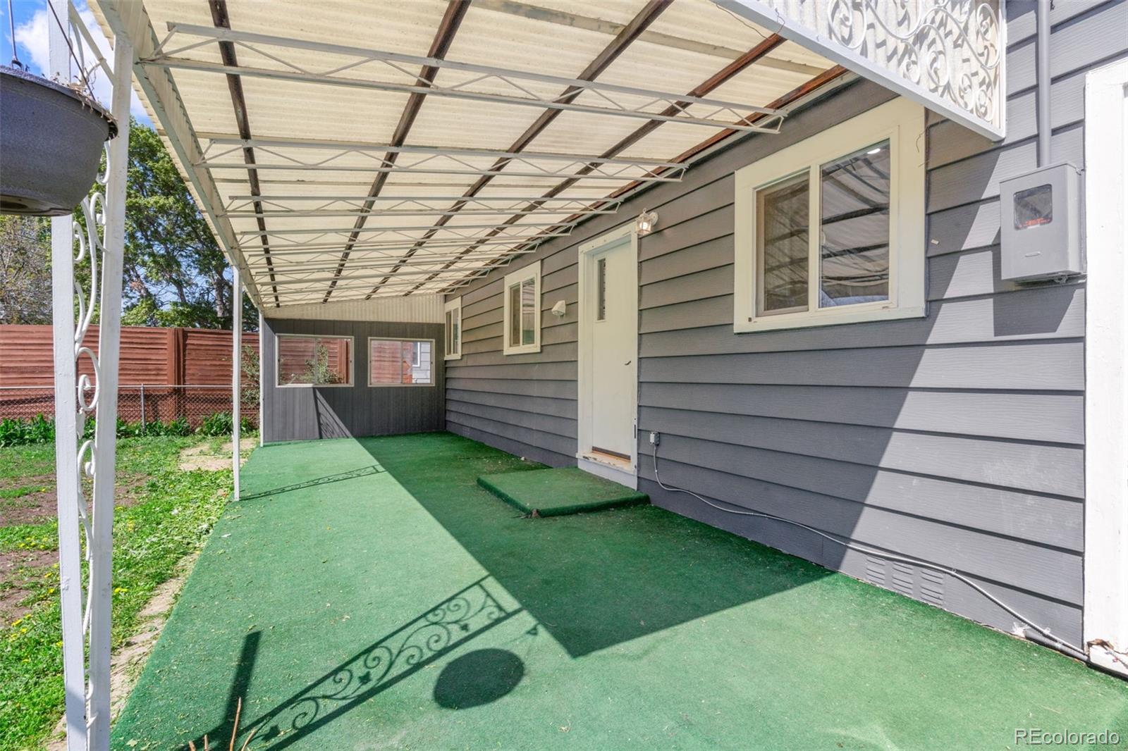 MLS Image #12 for 2205 s irving street,denver, Colorado