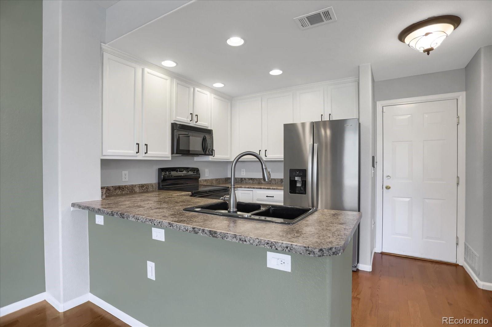 MLS Image #9 for 16062 e geddes drive 150,aurora, Colorado