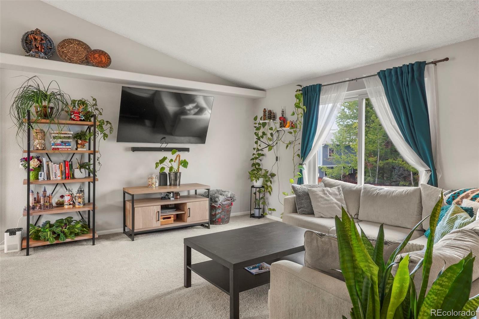 MLS Image #3 for 3312  meadow avenue,broomfield, Colorado