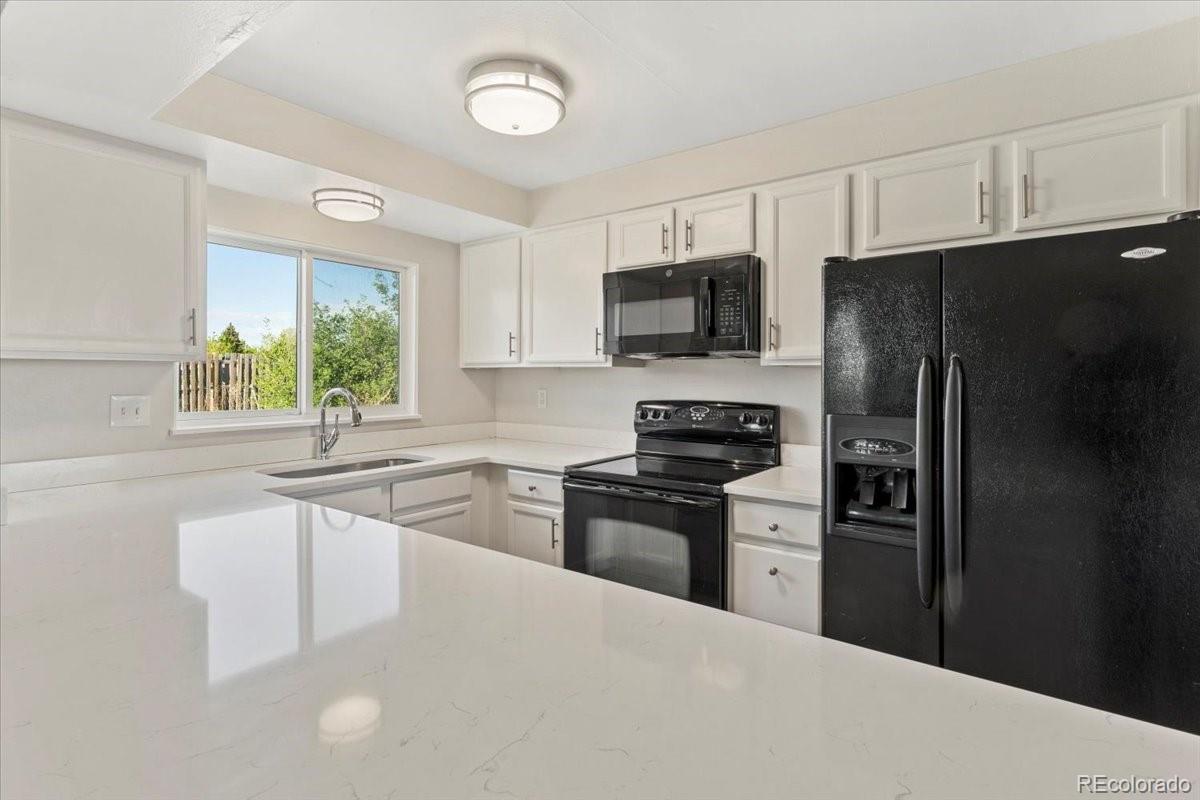 MLS Image #9 for 1488 s andes way,aurora, Colorado