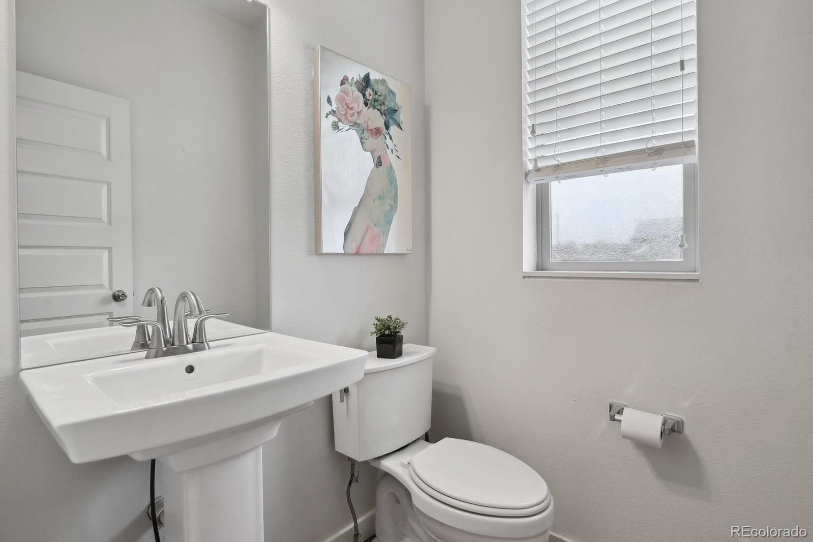 MLS Image #16 for 8187  martin luther king boulevard,denver, Colorado