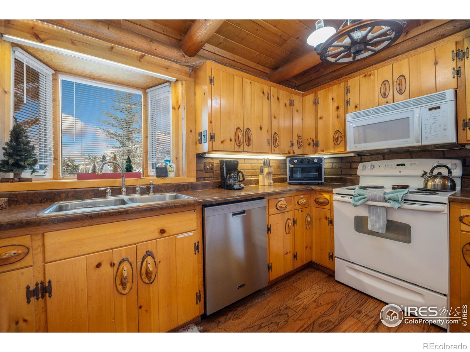 MLS Image #6 for 1810 n ridge lane,estes park, Colorado