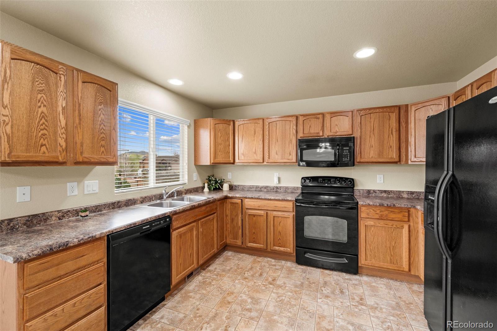 MLS Image #10 for 6327  confederate ridge drive,colorado springs, Colorado