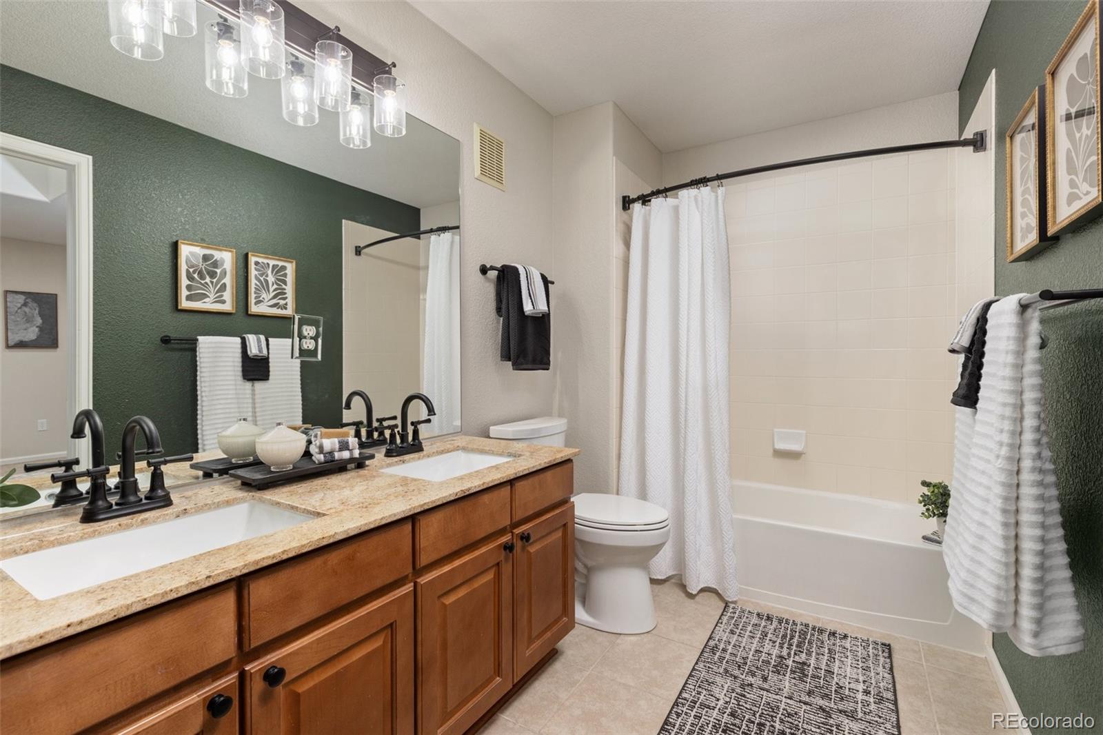 MLS Image #23 for 22342 e plymouth circle,aurora, Colorado