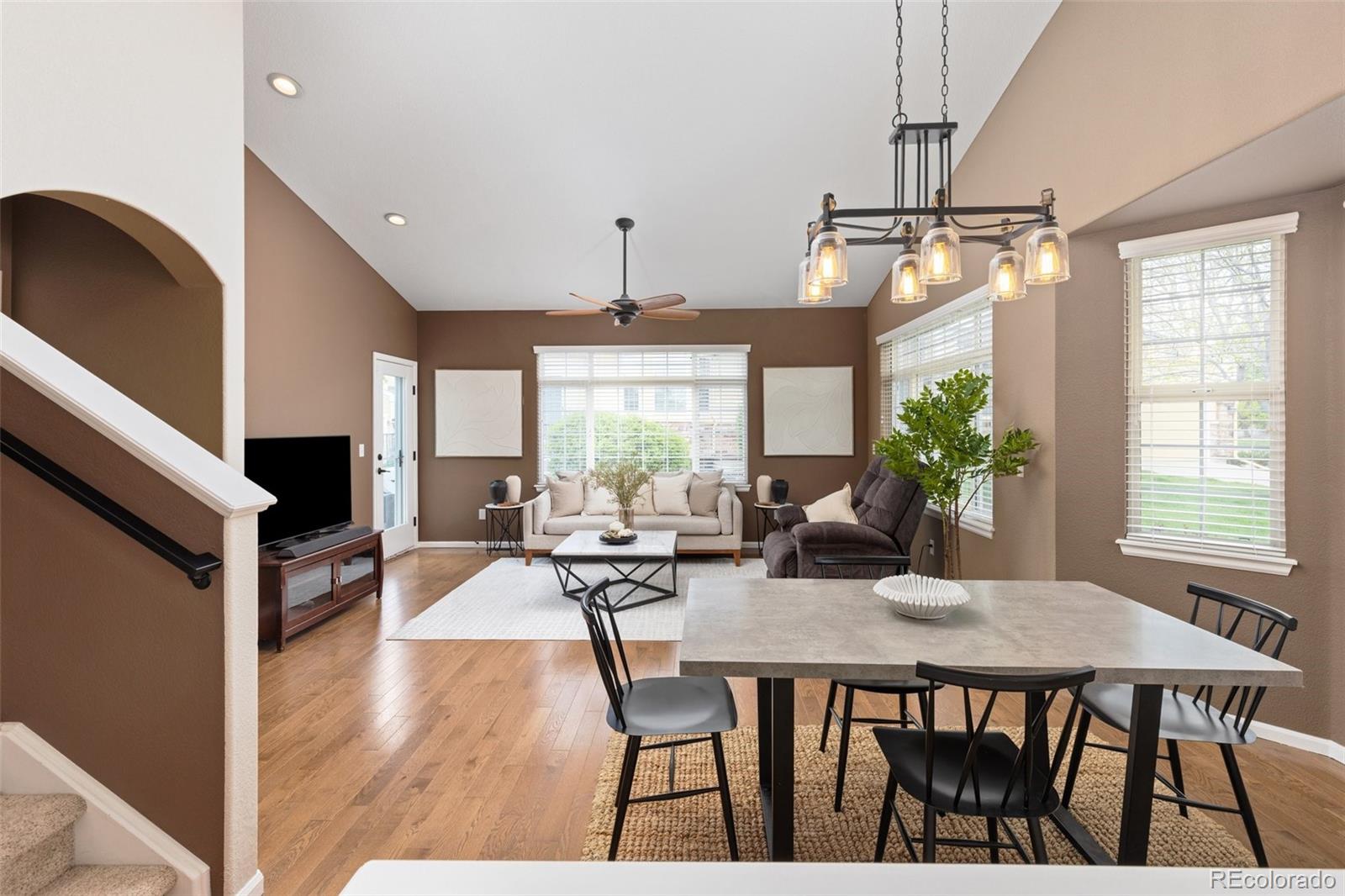 MLS Image #5 for 22342 e plymouth circle,aurora, Colorado