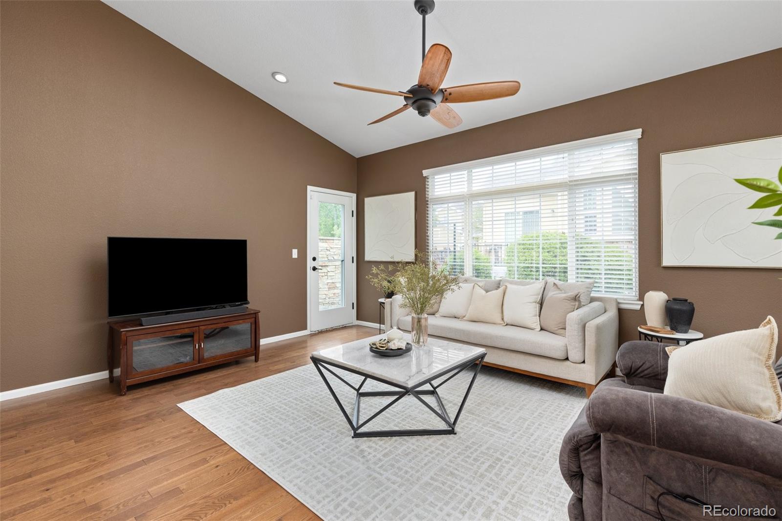 MLS Image #7 for 22342 e plymouth circle,aurora, Colorado