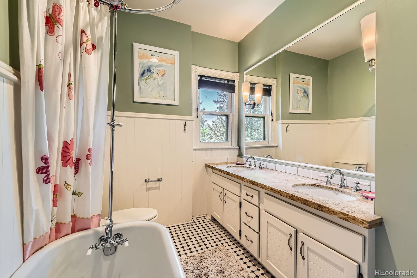 MLS Image #24 for 835  niagara street,denver, Colorado