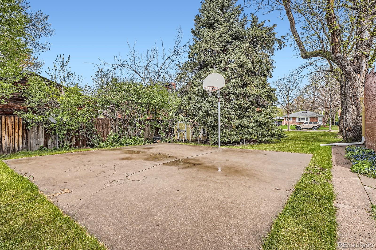 MLS Image #29 for 835  niagara street,denver, Colorado