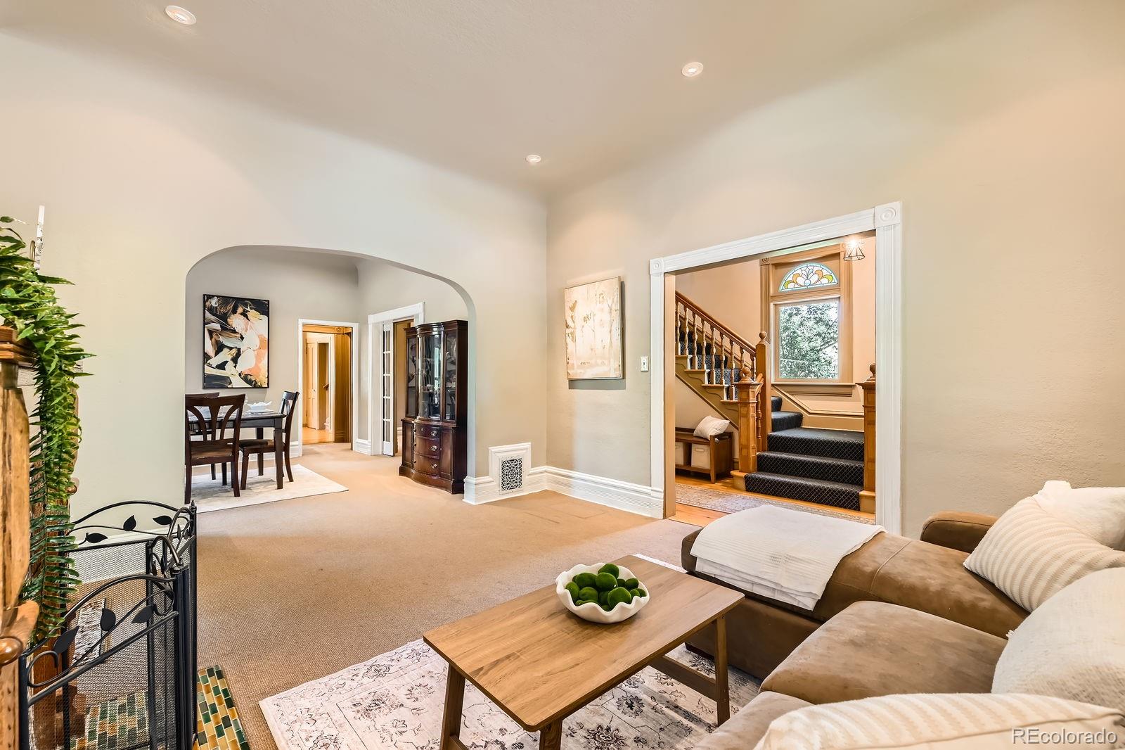 MLS Image #5 for 835  niagara street,denver, Colorado