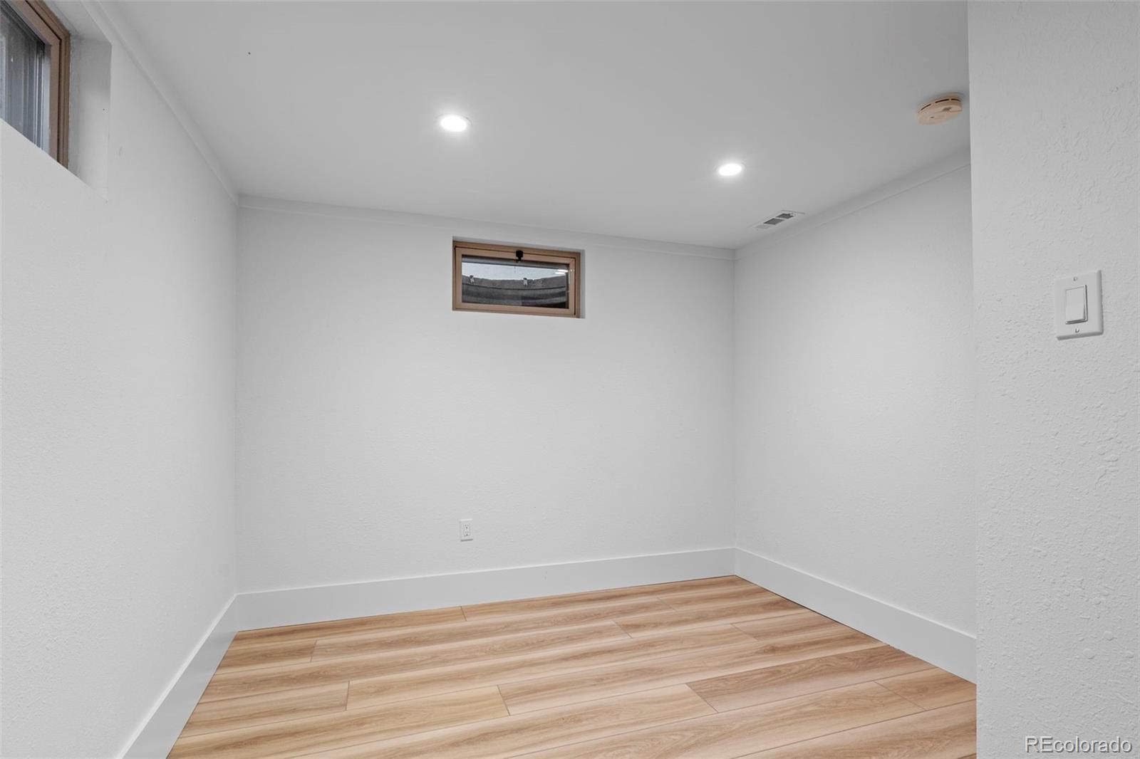 MLS Image #17 for 7736  vallejo street,denver, Colorado