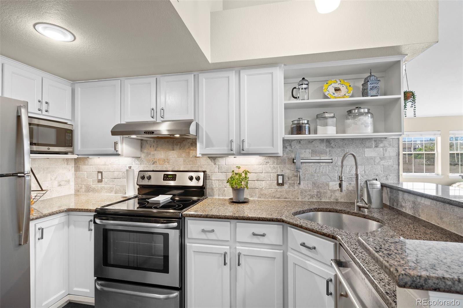 MLS Image #3 for 4760 s wadsworth boulevard,littleton, Colorado