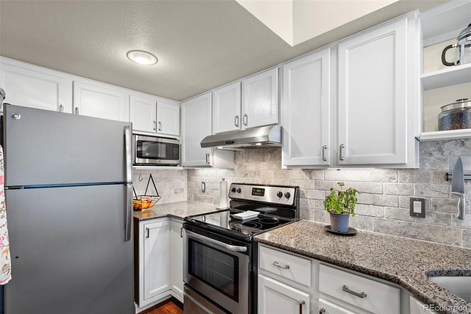 MLS Image #4 for 4760 s wadsworth boulevard,littleton, Colorado