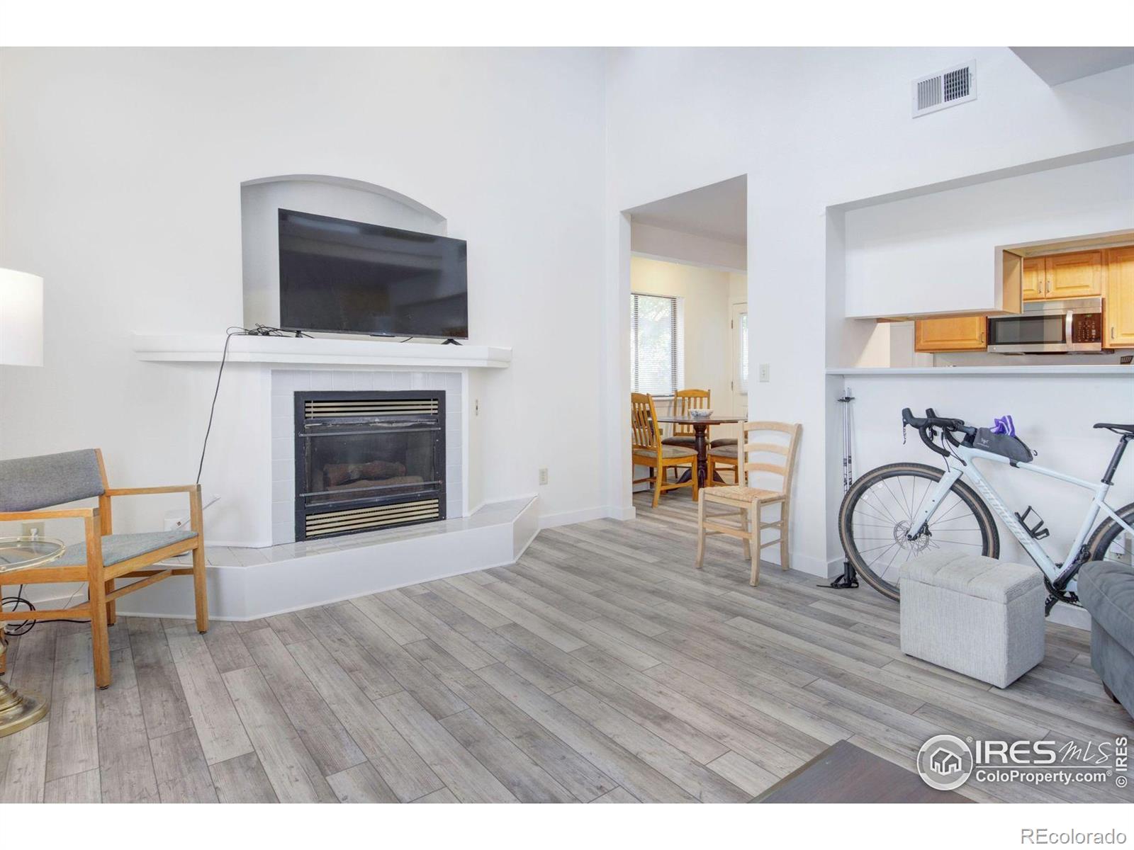 MLS Image #2 for 2317  walnut street,boulder, Colorado