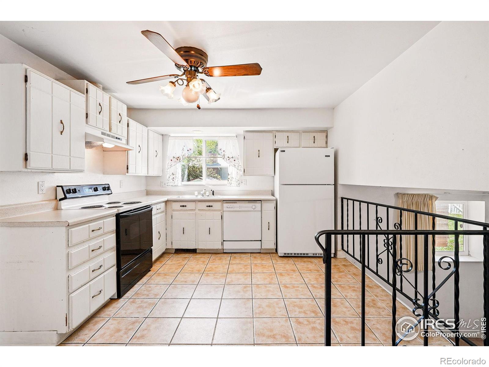 MLS Image #11 for 1839  stratford lane,longmont, Colorado