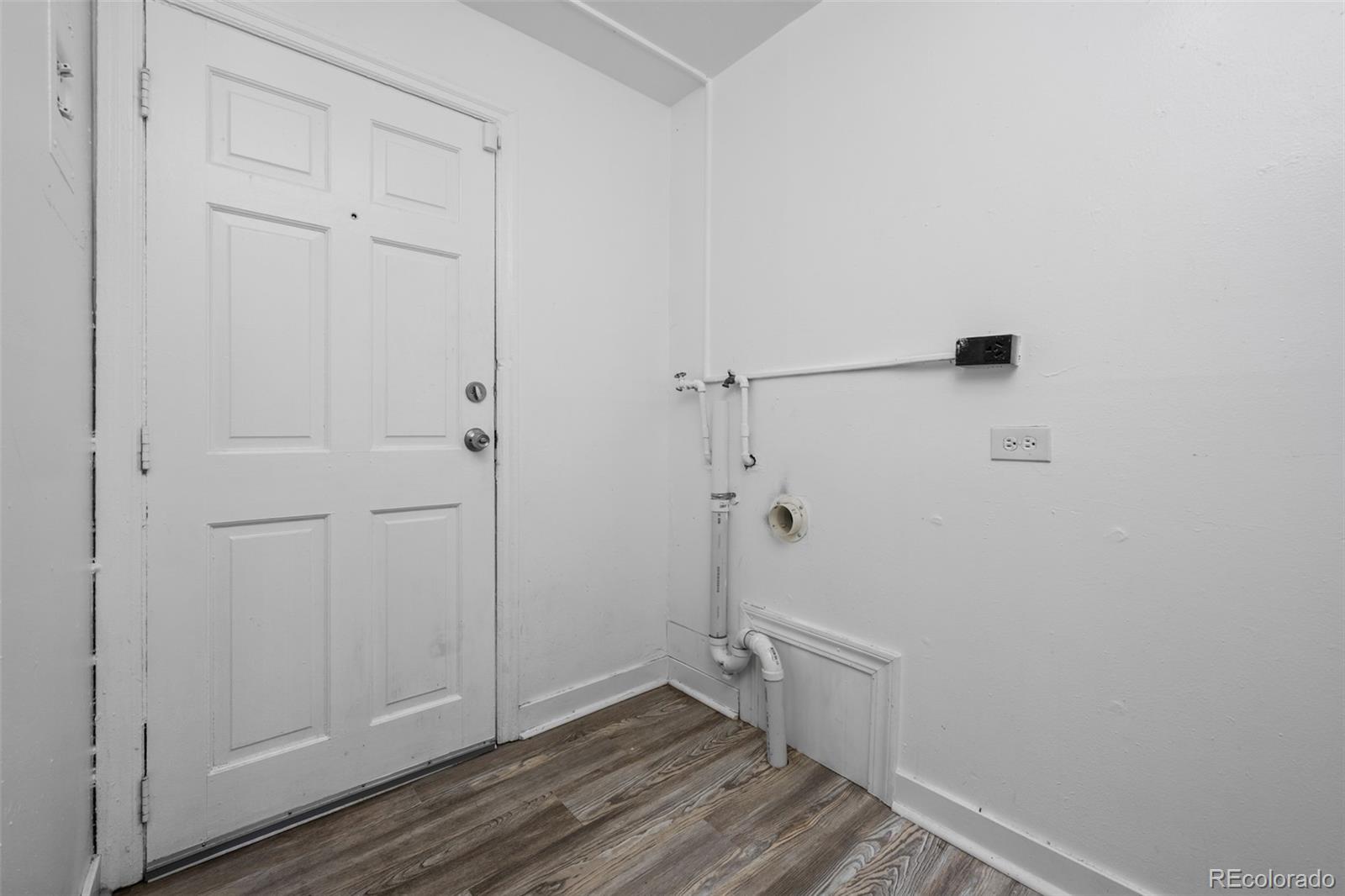 MLS Image #14 for 3715 n jackson street,denver, Colorado