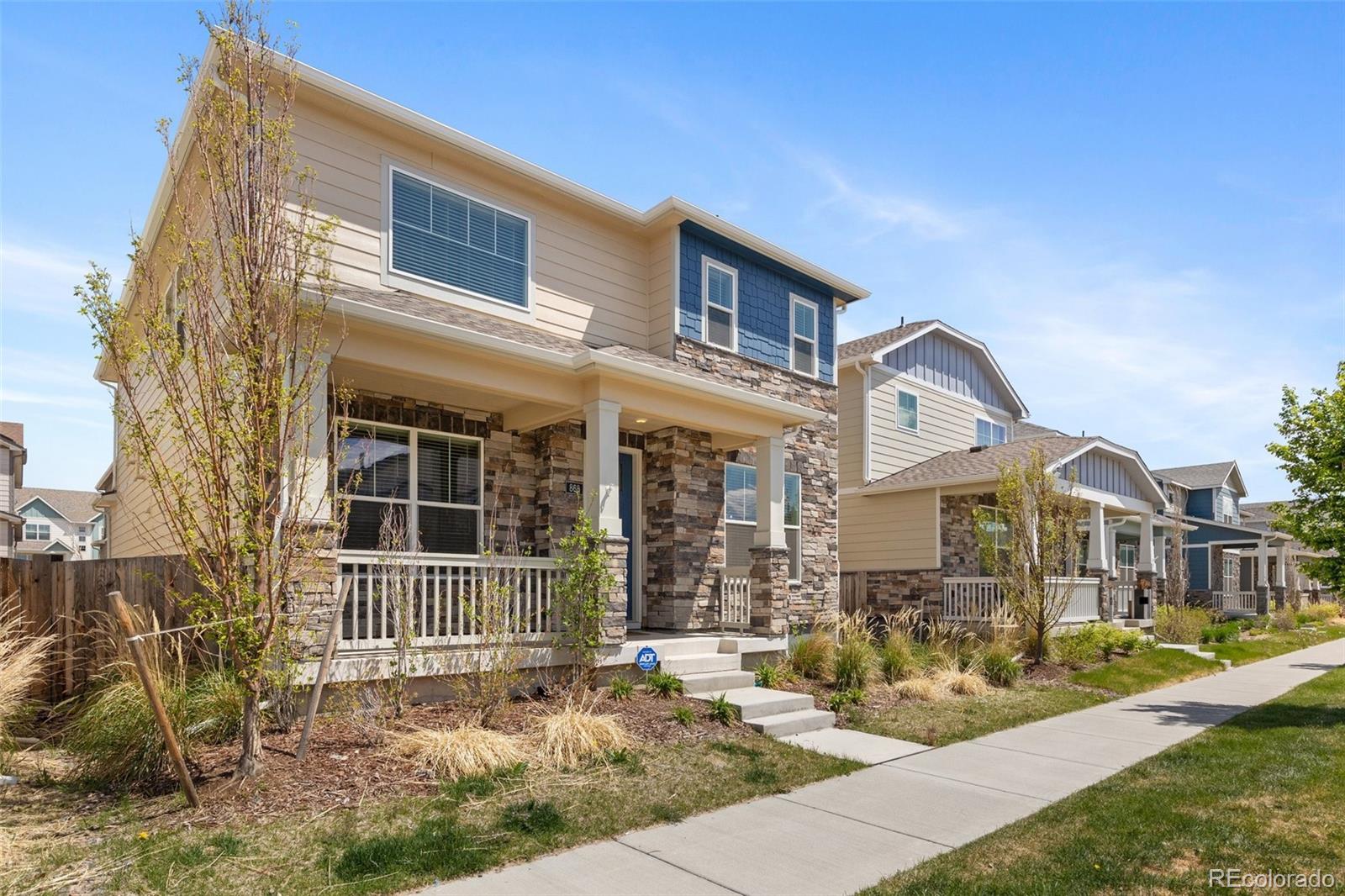 MLS Image #1 for 868 n quatar street,aurora, Colorado