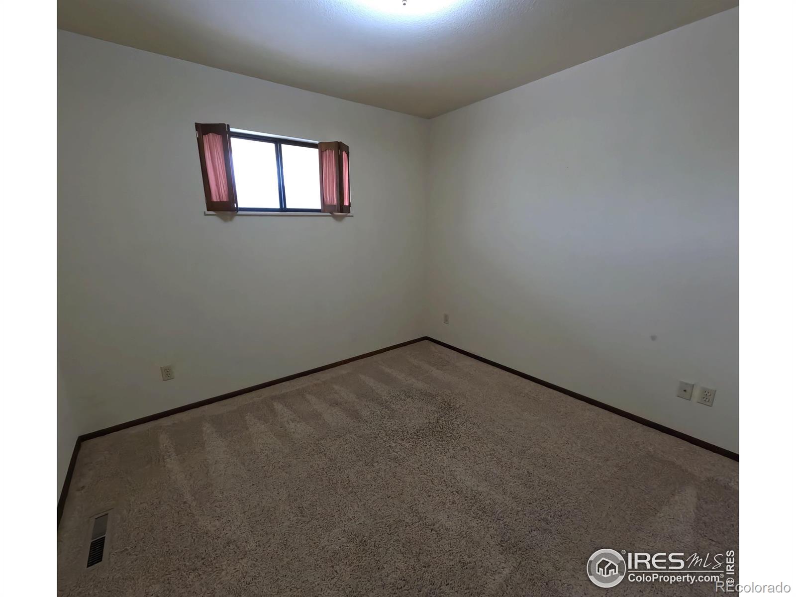 MLS Image #17 for 718  linda street,fort morgan, Colorado