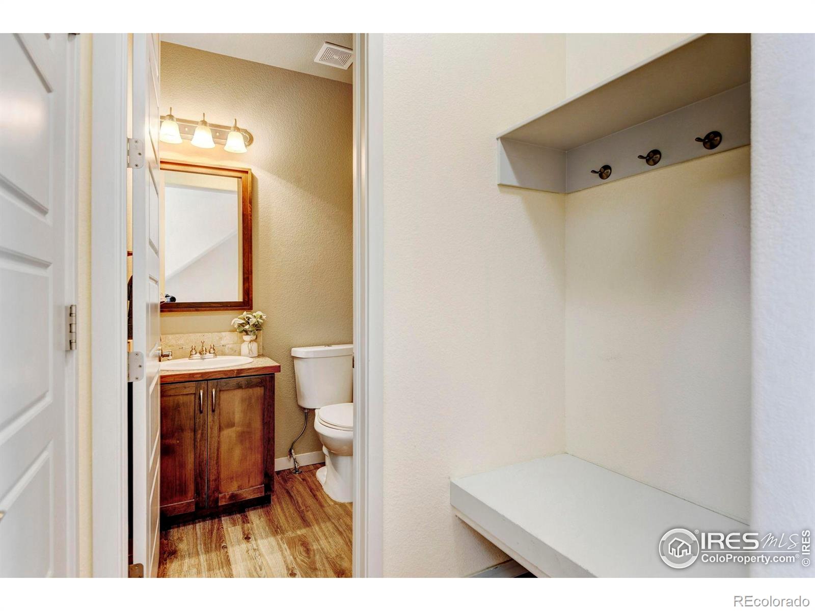 MLS Image #11 for 454  pioneer lane,johnstown, Colorado
