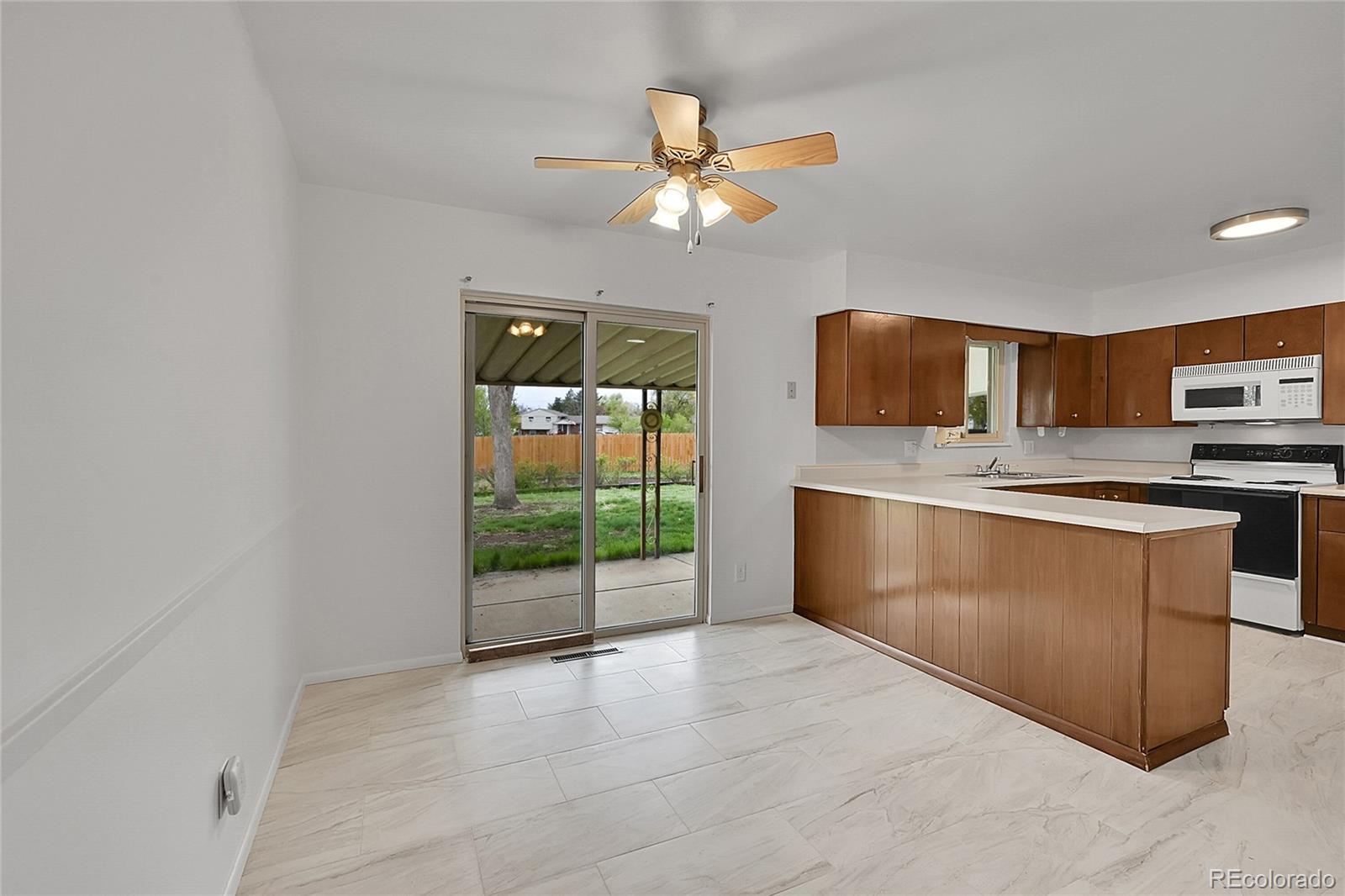 MLS Image #10 for 1304  de reamer circle,colorado springs, Colorado