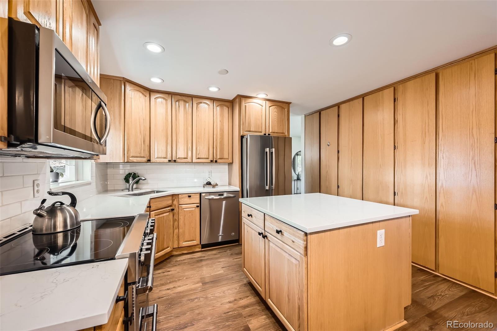MLS Image #10 for 1977 s urban street,lakewood, Colorado