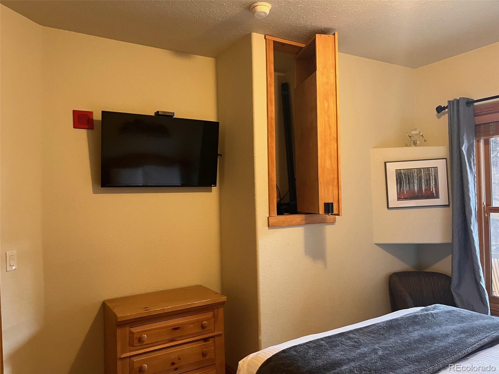 MLS Image #30 for 22714  us highway 6  5945,keystone, Colorado