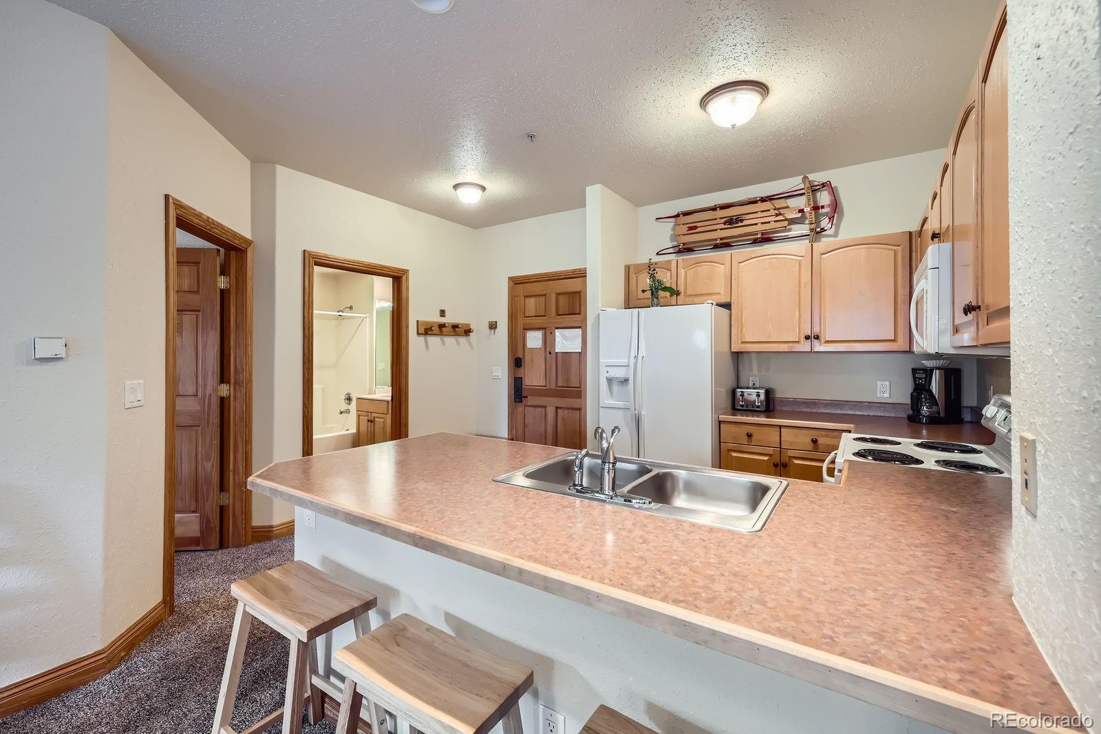 MLS Image #8 for 22714  us highway 6 ,dillon, Colorado