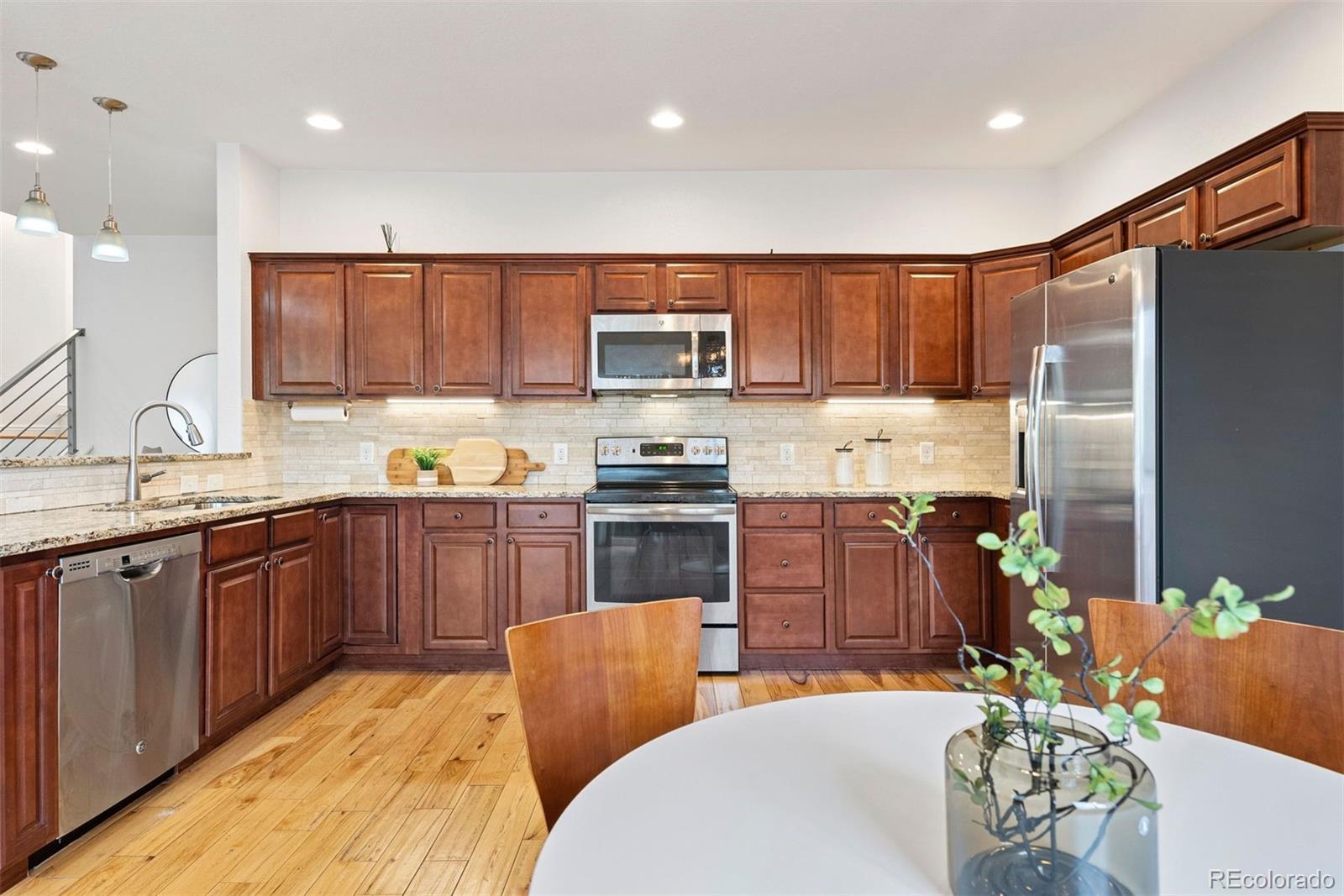 MLS Image #13 for 4190 w alameda avenue,denver, Colorado