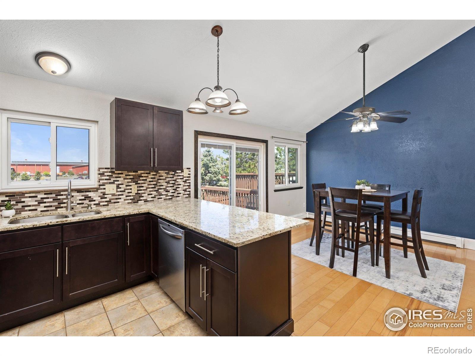 MLS Image #15 for 2875 w davies avenue,littleton, Colorado