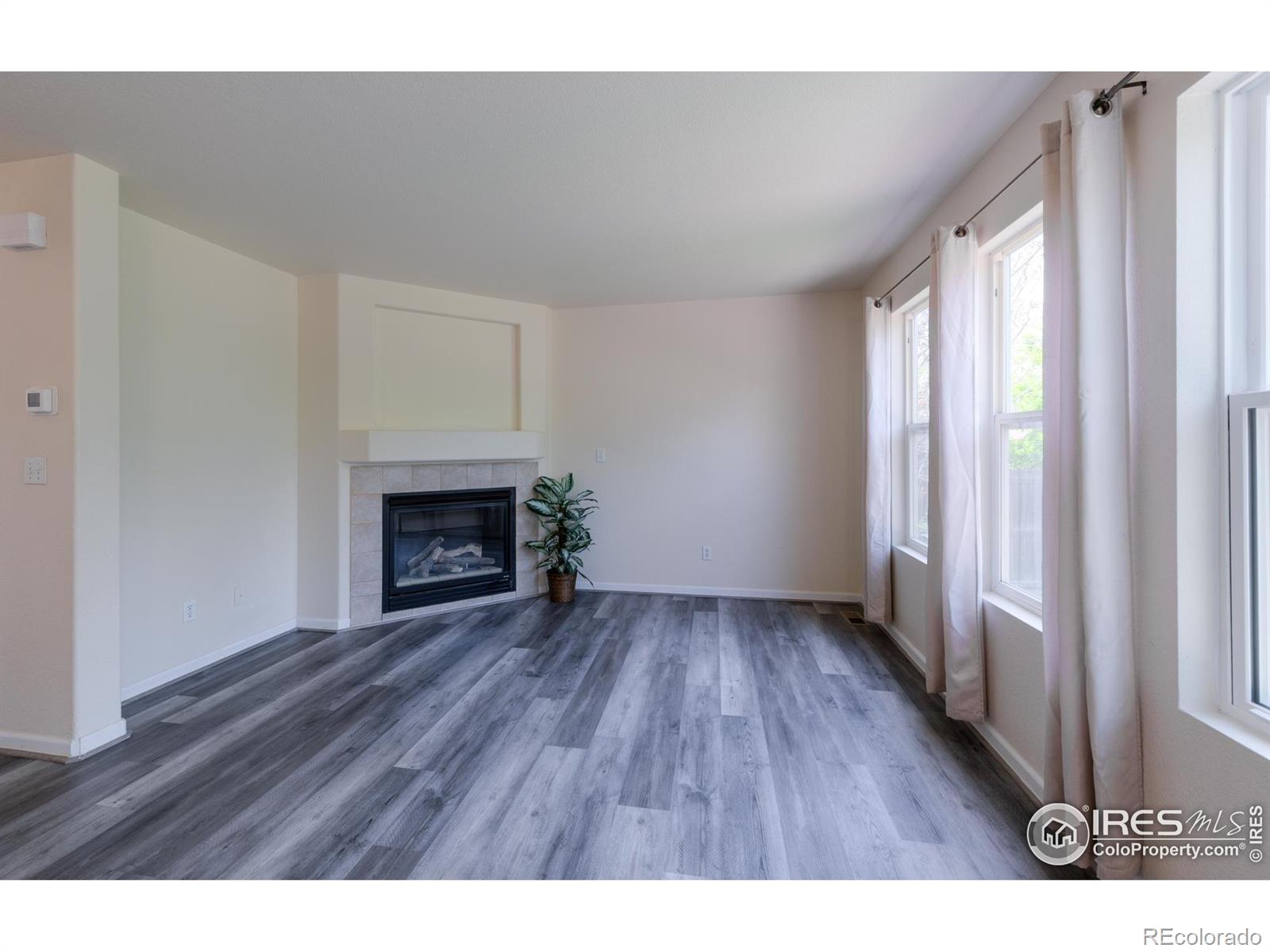 MLS Image #1 for 1295  cumberland drive,longmont, Colorado