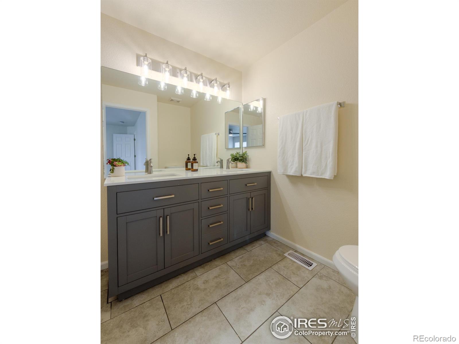 MLS Image #9 for 1295  cumberland drive,longmont, Colorado