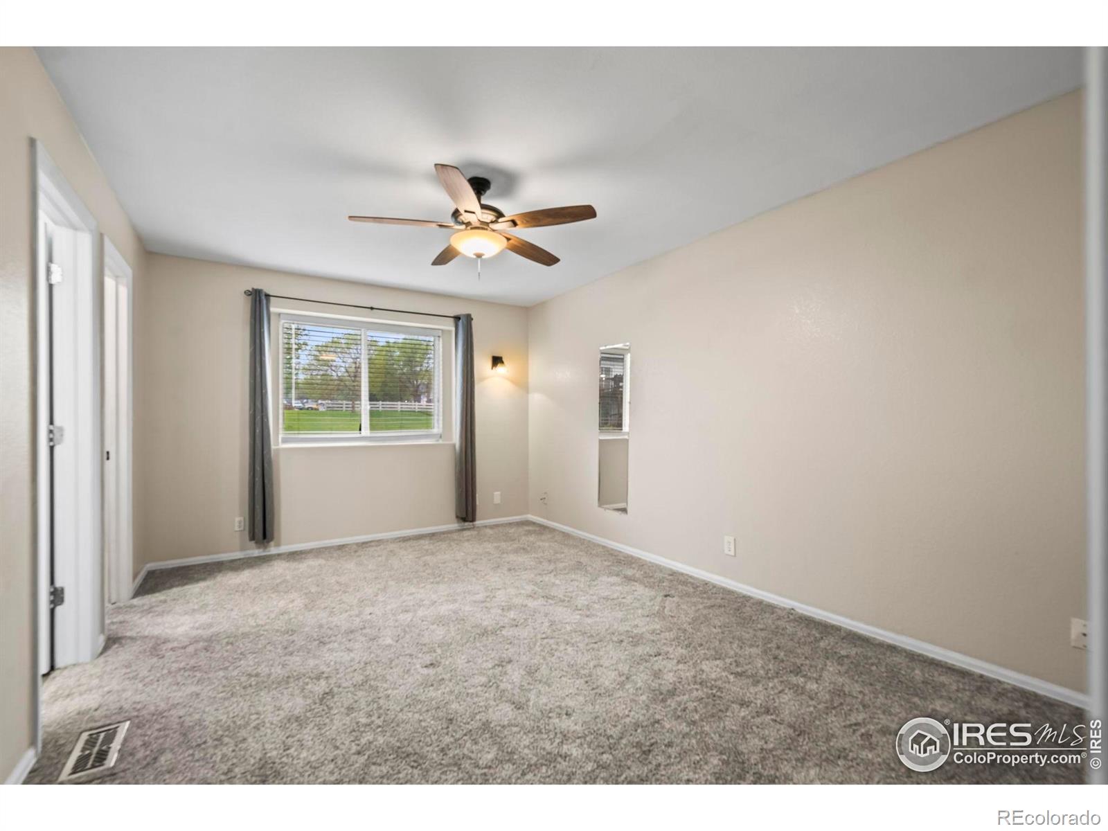 MLS Image #13 for 2002 e 102nd circle,thornton, Colorado
