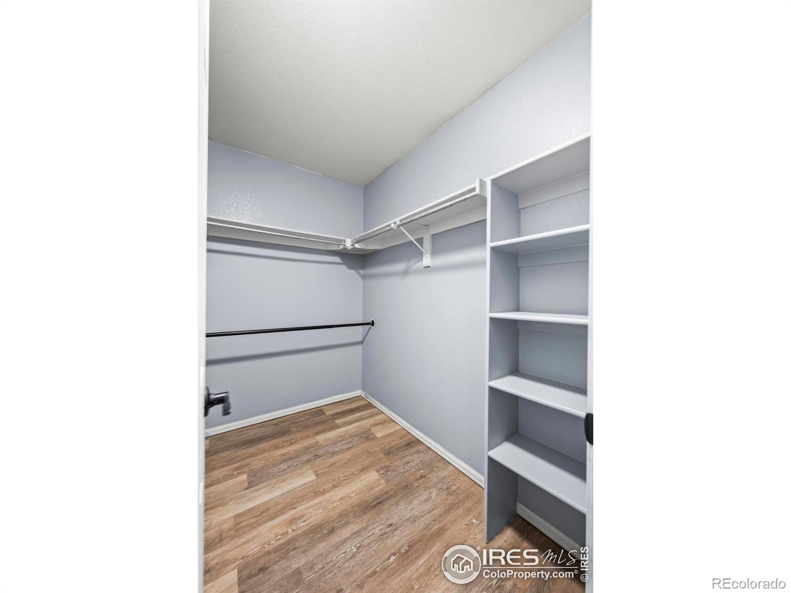 MLS Image #16 for 2002 e 102nd circle,thornton, Colorado