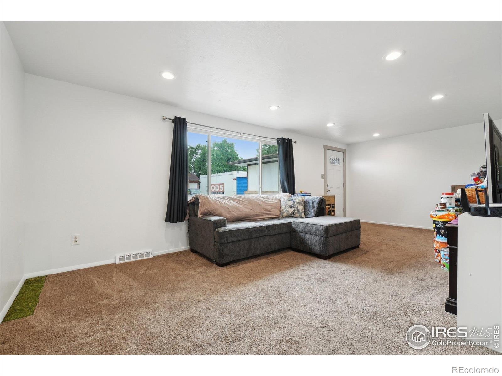 MLS Image #14 for 12734  anhawa avenue,longmont, Colorado