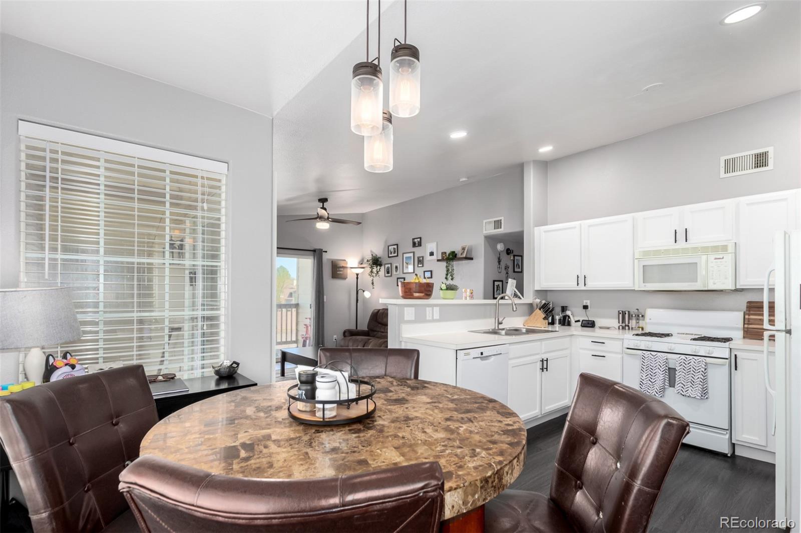 MLS Image #5 for 8705 w berry avenue,littleton, Colorado