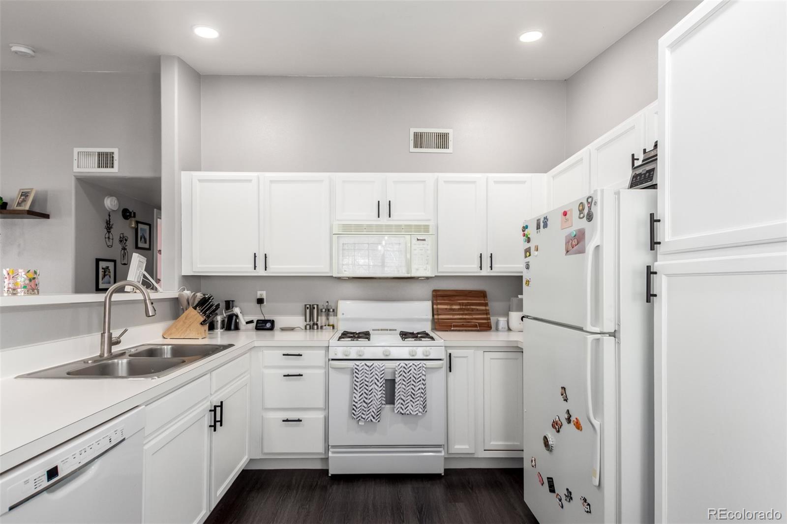 MLS Image #6 for 8705 w berry avenue,littleton, Colorado
