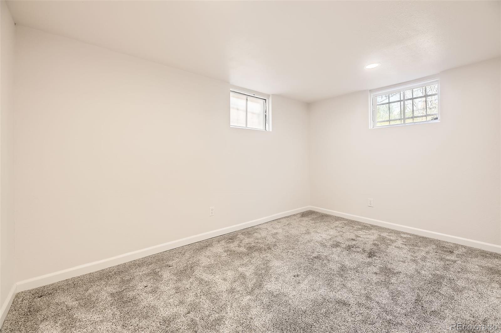 MLS Image #20 for 1926 s yates street,denver, Colorado