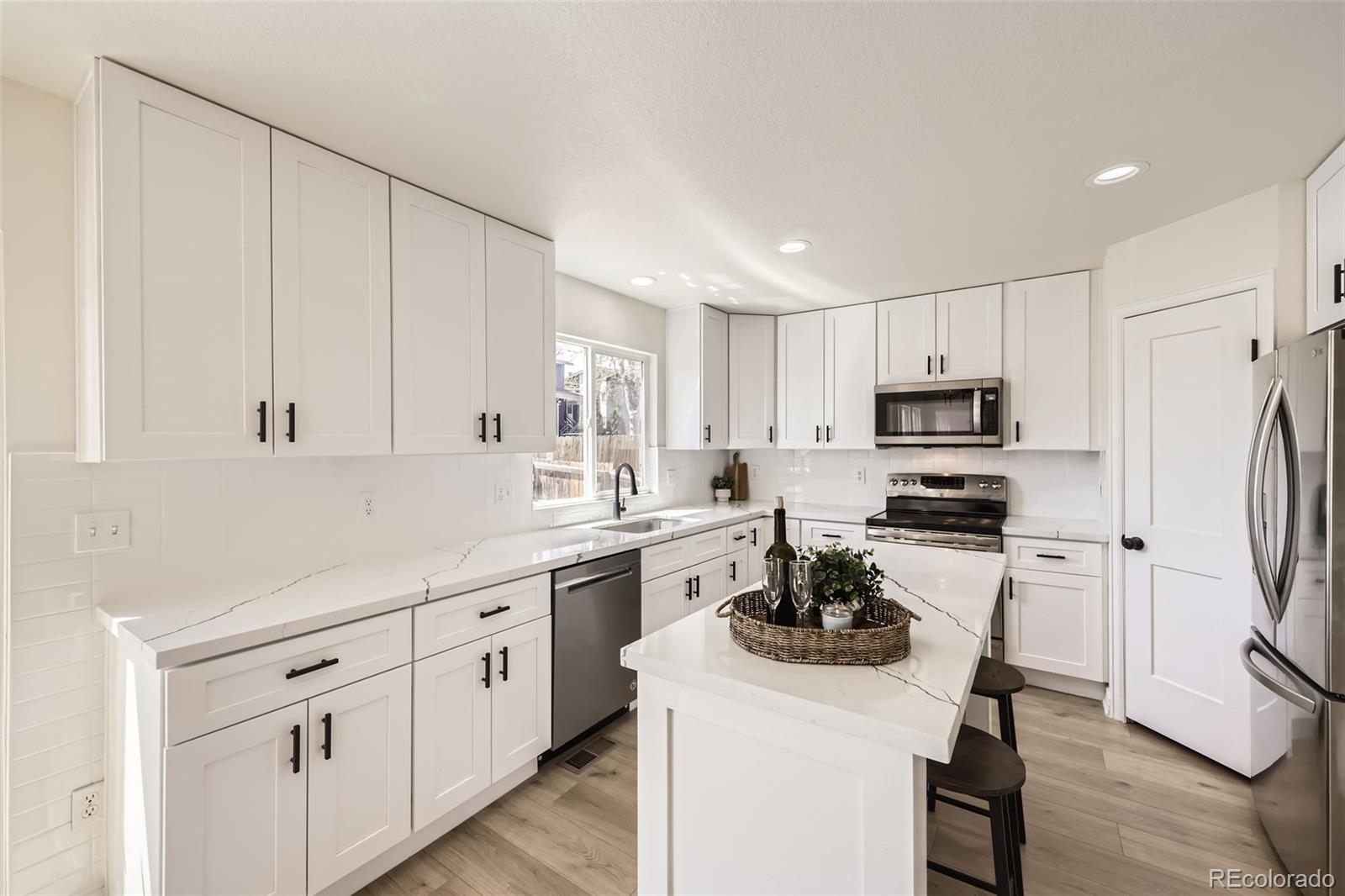 MLS Image #7 for 1138 w 84th place,denver, Colorado