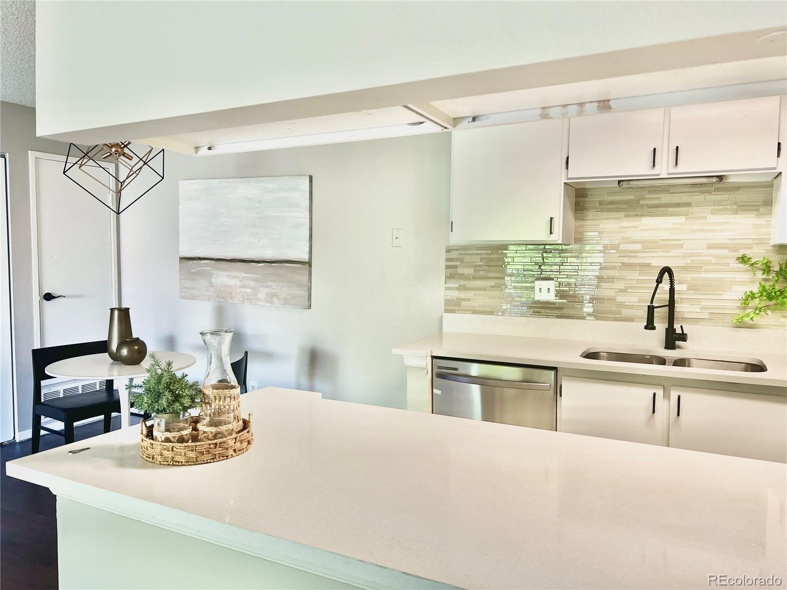 MLS Image #14 for 18064 e ohio avenue,aurora, Colorado