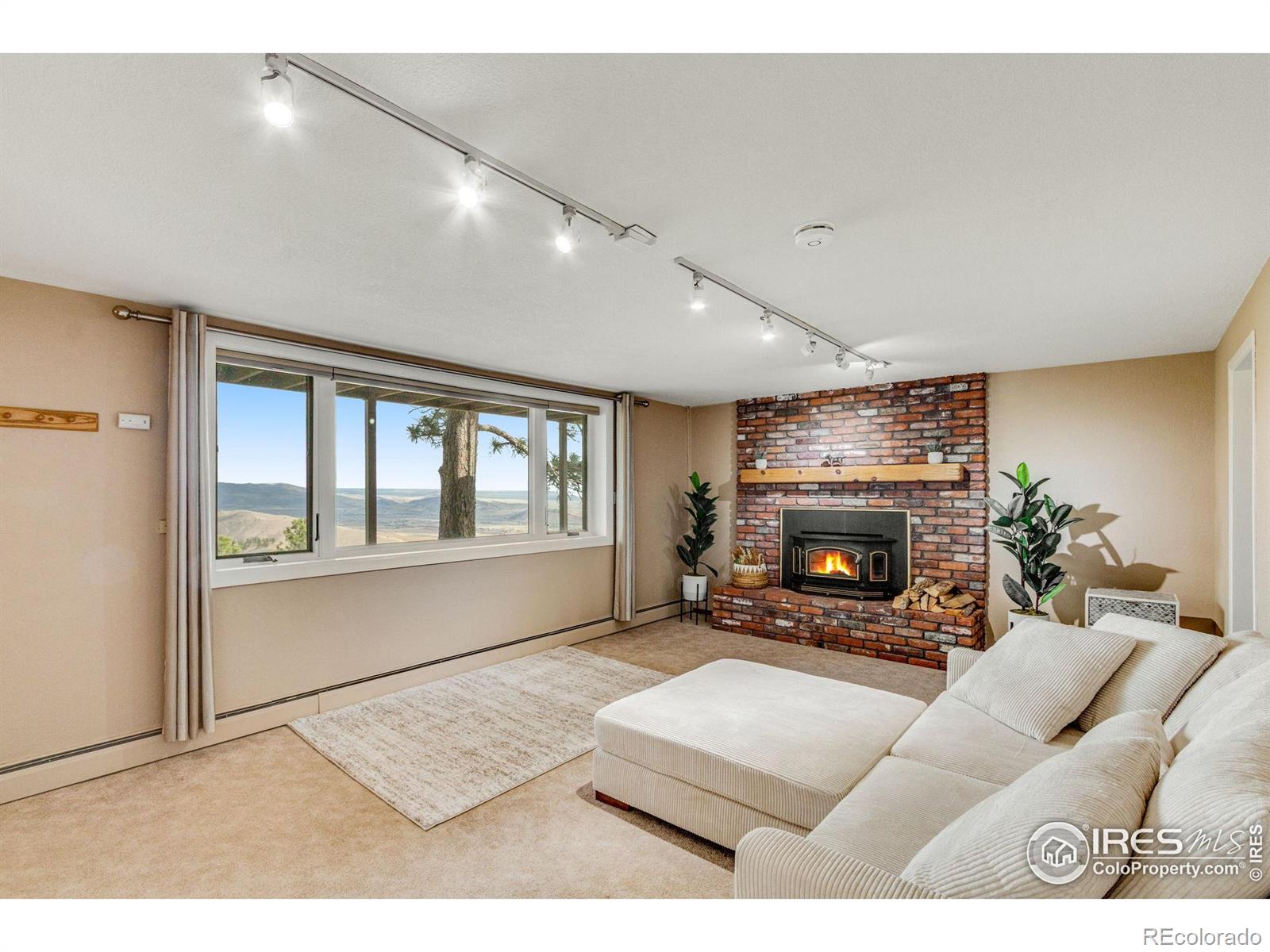 MLS Image #38 for 6300  feldspar court,bellvue, Colorado