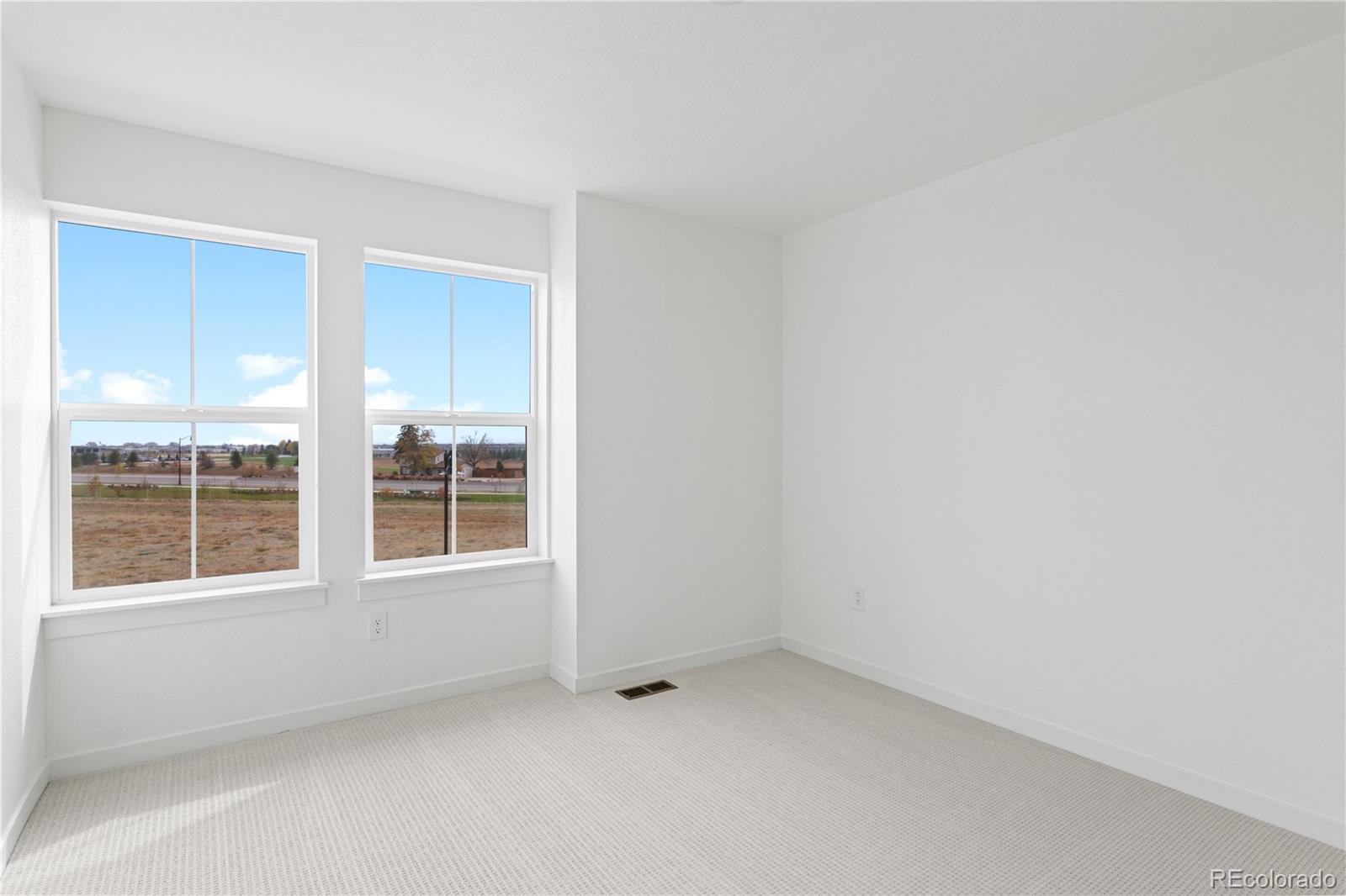 MLS Image #13 for 4511  parkline street,timnath, Colorado