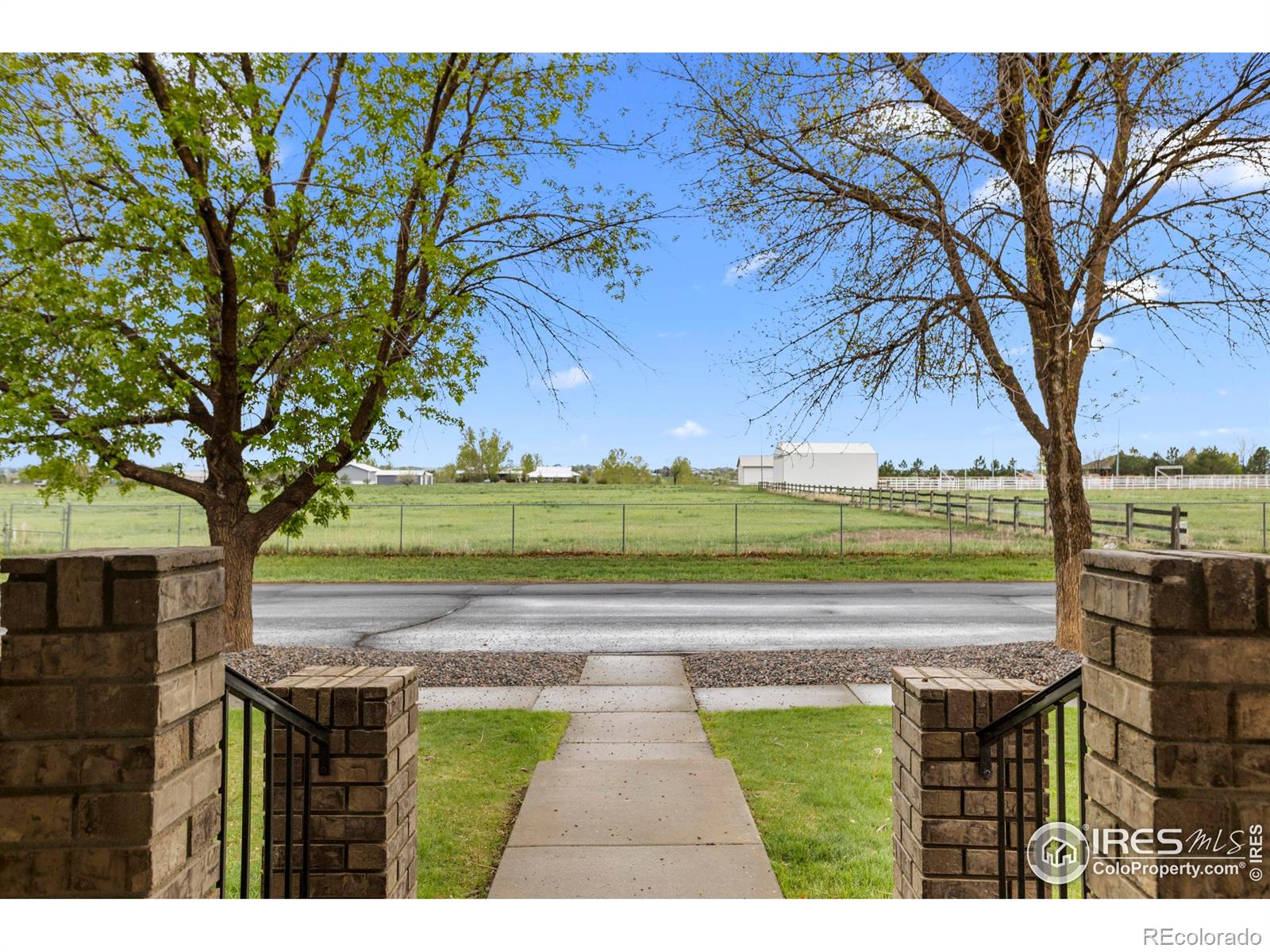 MLS Image #3 for 120 e nebraska avenue,berthoud, Colorado