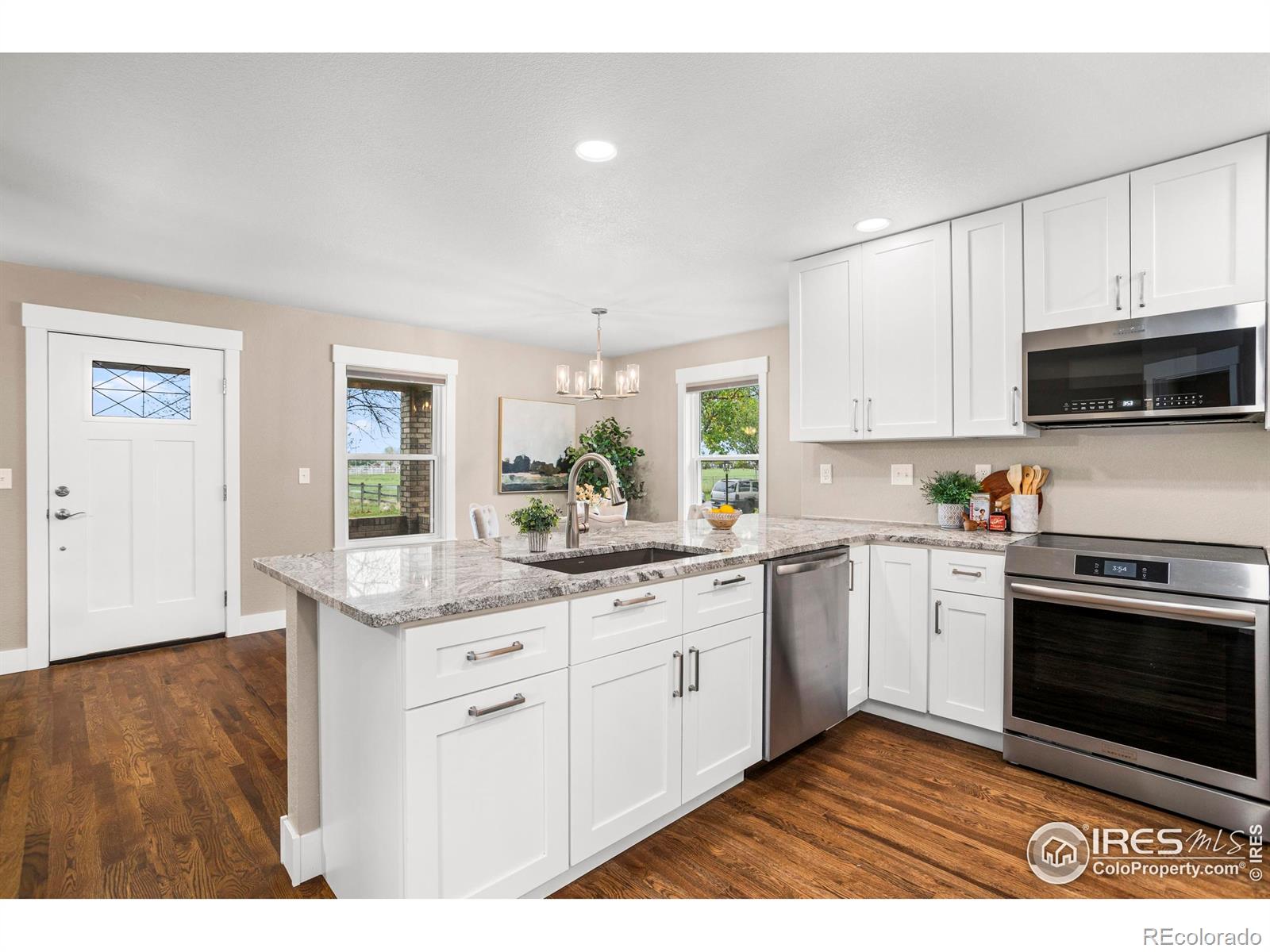 MLS Image #8 for 120 e nebraska avenue,berthoud, Colorado