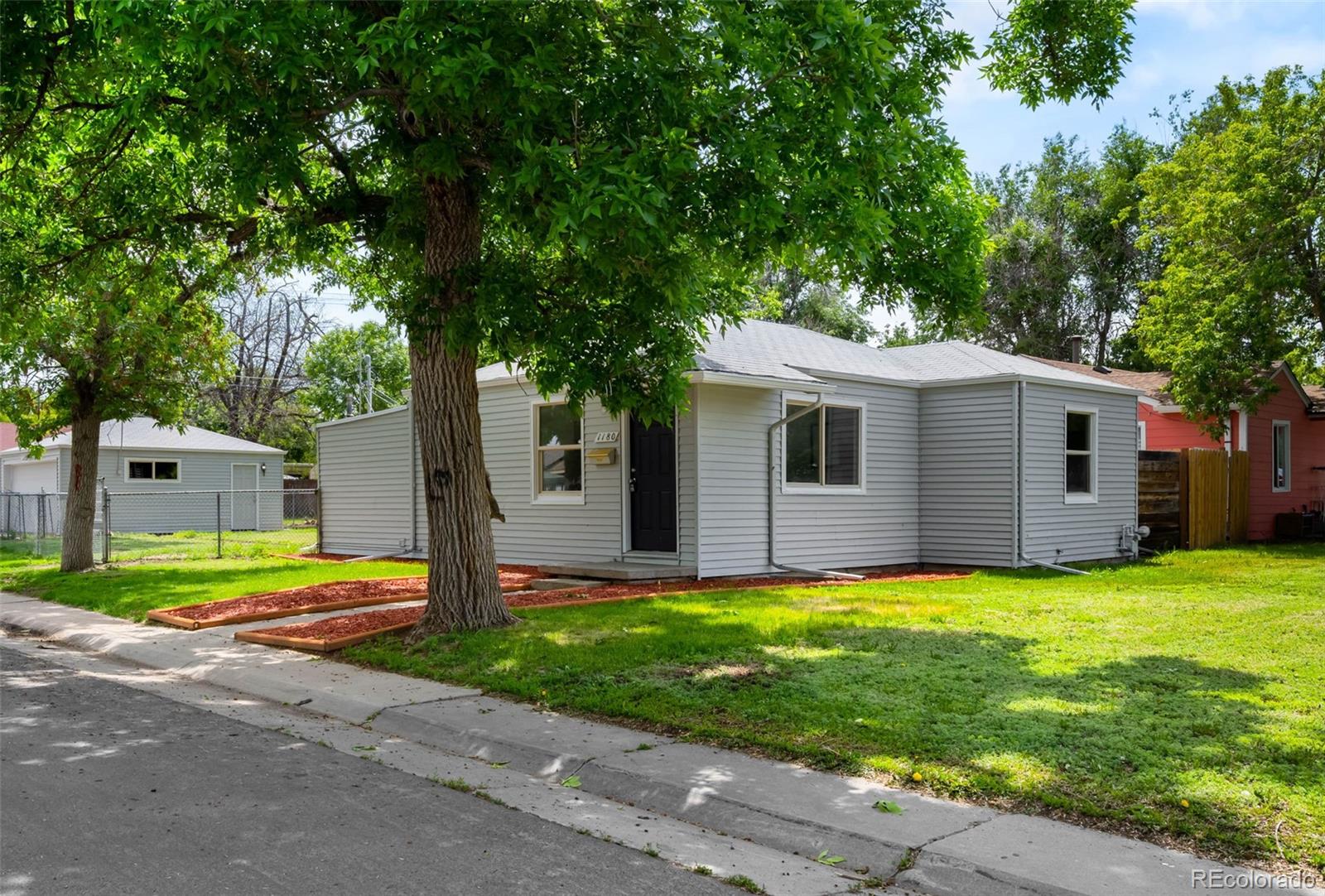 MLS Image #2 for 1180  newark street,aurora, Colorado