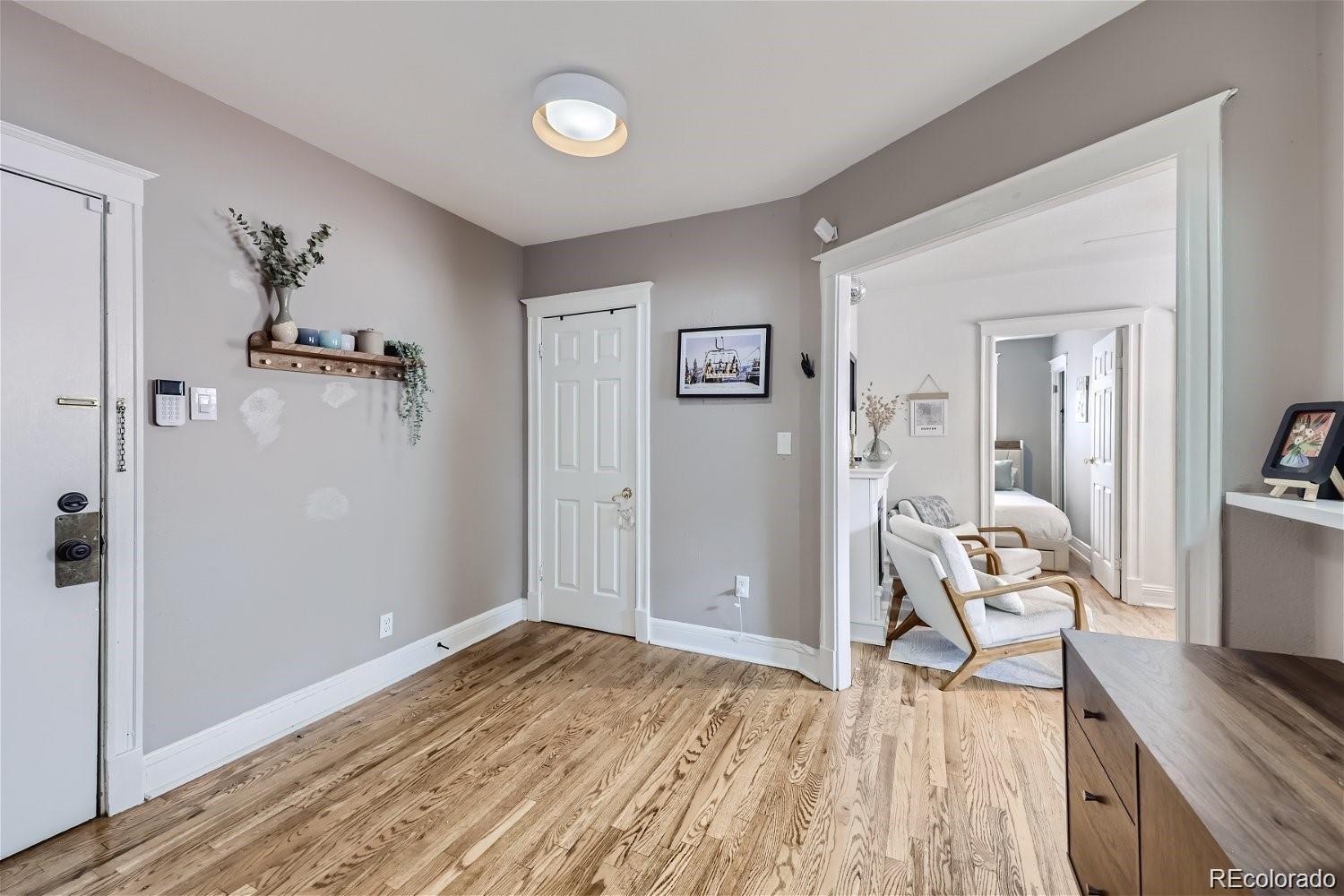 MLS Image #7 for 215 e 11th avenue,denver, Colorado