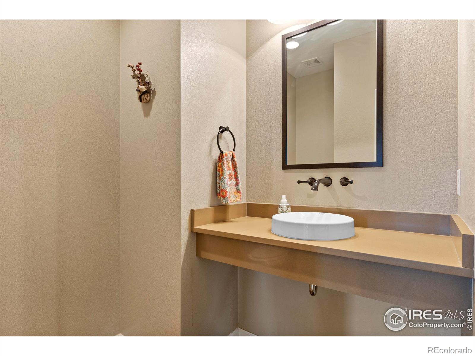 MLS Image #19 for 2551  cub lake court,loveland, Colorado