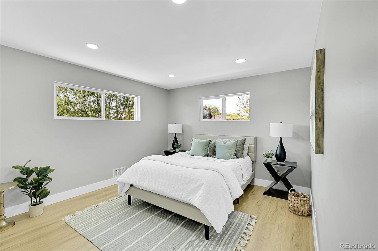 MLS Image #10 for 7634  navajo street,denver, Colorado