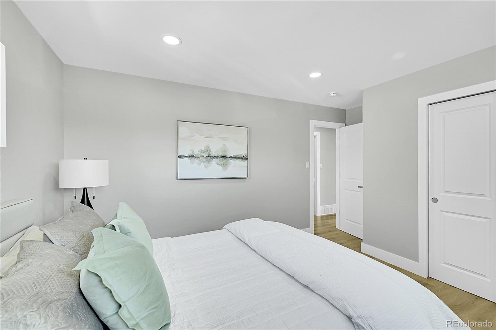MLS Image #11 for 7634  navajo street,denver, Colorado