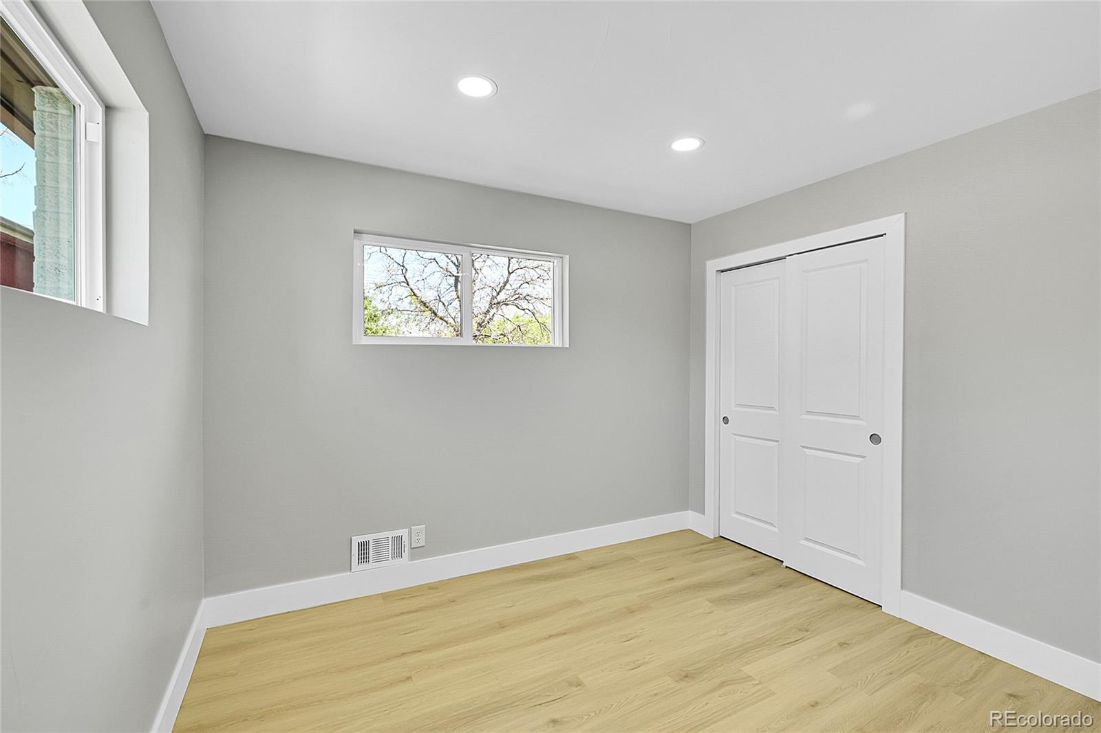 MLS Image #12 for 7634  navajo street,denver, Colorado